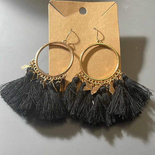 Black and gold fringe