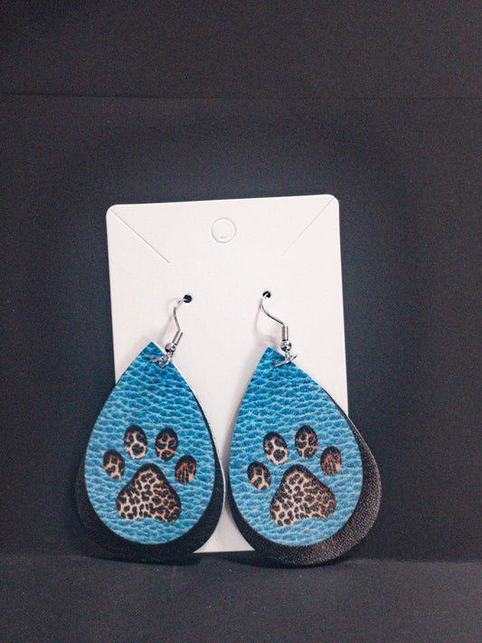 Blue paw print leopard