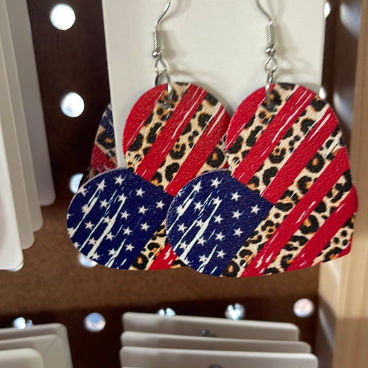 Patriotic heart cheetah