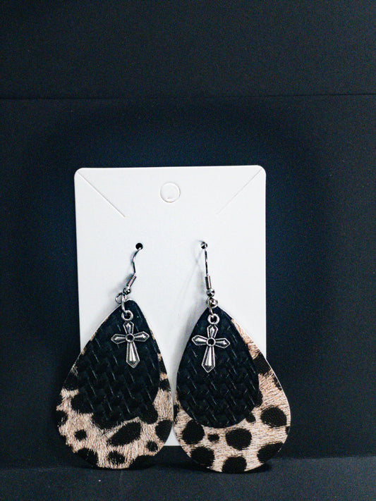 Leopard black cross