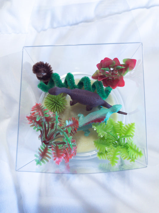 Dinosaur Playdoh/Sensory Kit